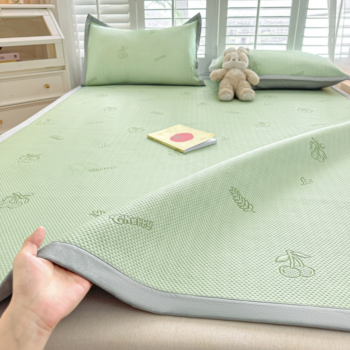 91家纺网 家纺一手货源 找家纺 （总）春妮家纺 2025新款A类PE提花软席凉感冰豆豆凉席席子凉席