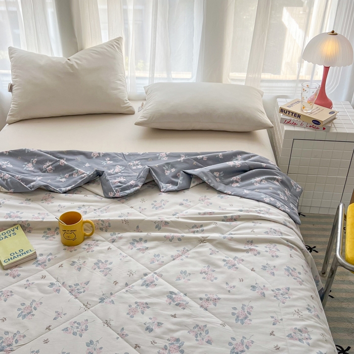 91家纺网 家纺一手货源 找家纺 大世界被王 2025新款全棉纯棉健康夏被夏凉被空调被 柏林花涧米