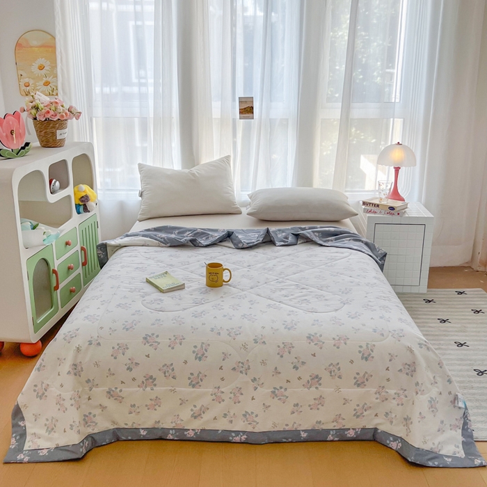 91家纺网 家纺一手货源 找家纺 大世界被王 2025新款全棉纯棉健康夏被夏凉被空调被 柏林花涧米