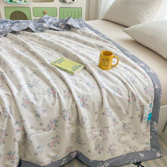 91家纺网 家纺一手货源 找家纺 大世界被王 2025新款全棉纯棉健康夏被夏凉被空调被 柏林花涧米