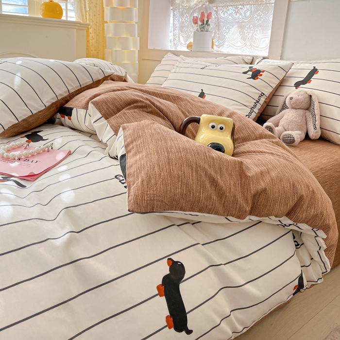 91家纺网 家纺一手货源 找家纺 吉象家纺13070全棉四件套纯棉四件套直播小清新男孩女腊肠犬