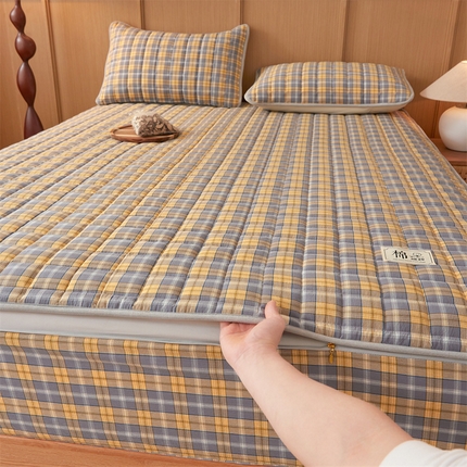 91家纺网 家纺一手货源 找家纺 （总）伊人坊2025新款全棉色织水洗棉六面全包床笠床垫保护套无印风