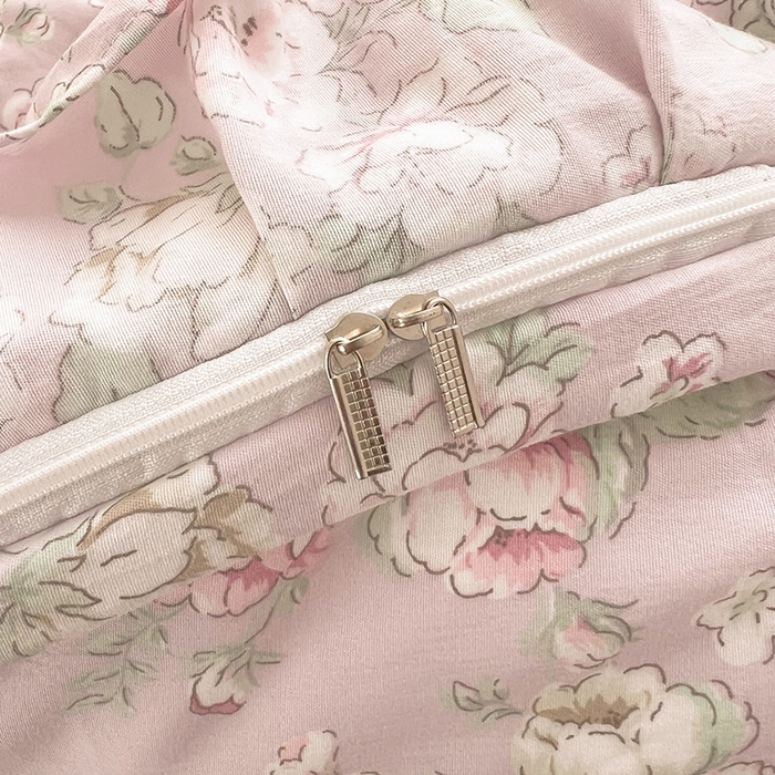 91家纺网 家纺一手货源 找家纺 宜凡家纺 2025新款糯糯棉全夹棉床笠式床裙三件套 柏林梦境