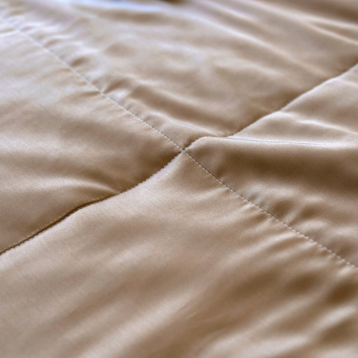 91家纺网 家纺一手货源 找家纺 百寐 2025新款60S兰精天丝夏被系列 冰咖啡+碳灰