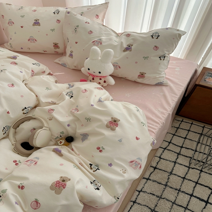 91家纺网 家纺一手货源 找家纺 尺素 2025新款全棉卡通可爱儿童四件套纯棉活性A类被套学生宿舍三件套1.8床笠双人床单 软萌派