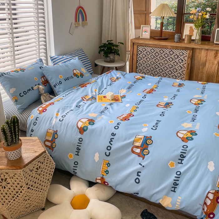 91家纺网 家纺一手货源 找家纺 吉象家纺13070全棉四件套纯棉四件套直播小清新男孩女宝宝巴士