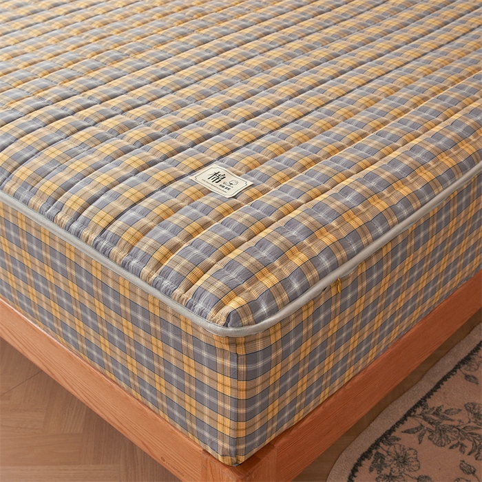 91家纺网 家纺一手货源 找家纺 伊人坊2025新款全棉色织水洗棉六面全包床笠床垫保护套无印风 单层床围-黄调格