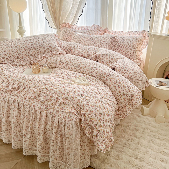 91家纺网 家纺一手货源 找家纺 宜凡家纺 2025新款糯糯棉全夹棉床笠式床裙三件套 繁花熙悦