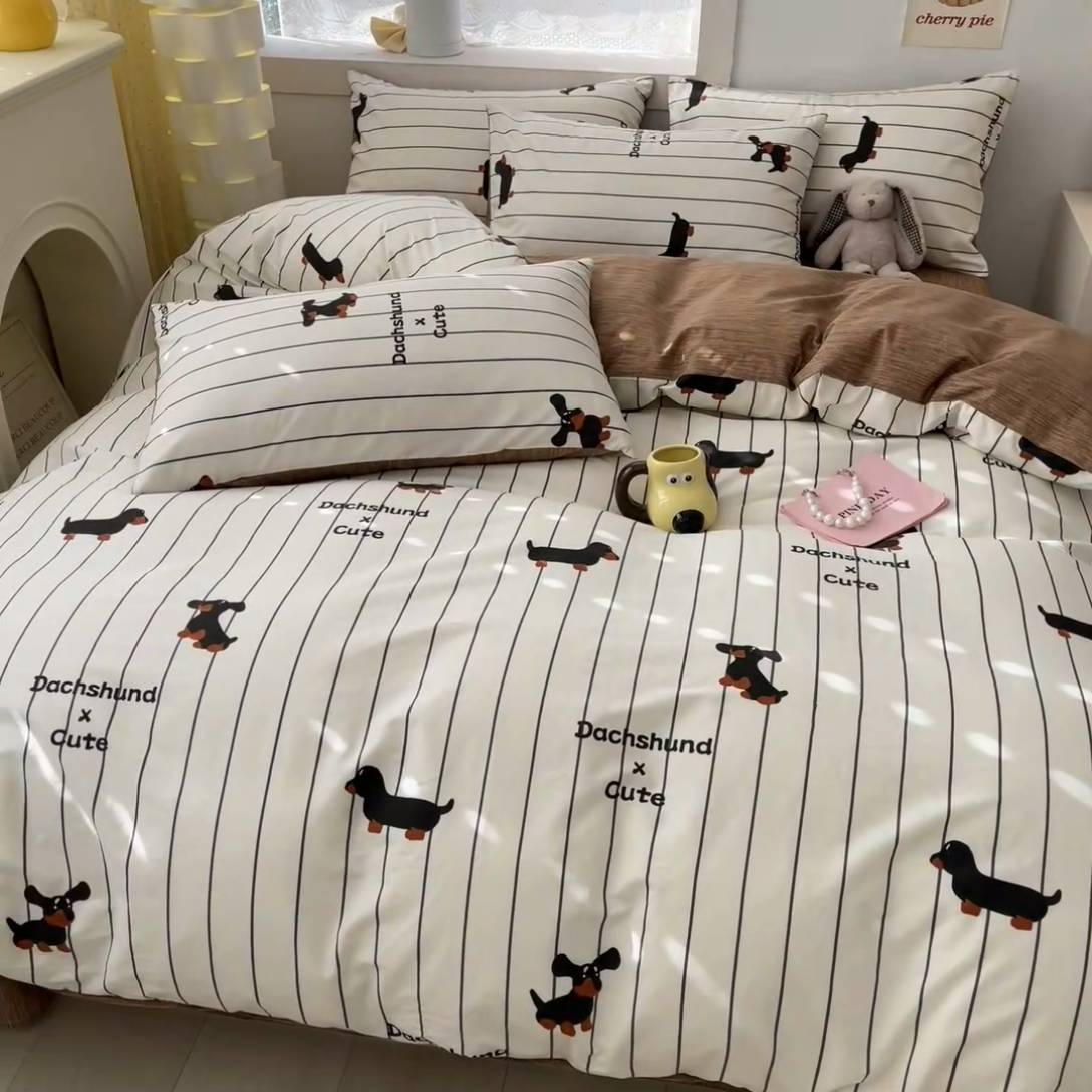 91家纺网 家纺一手货源 找家纺 吉象家纺13070全棉四件套纯棉四件套直播小清新男孩女腊肠犬