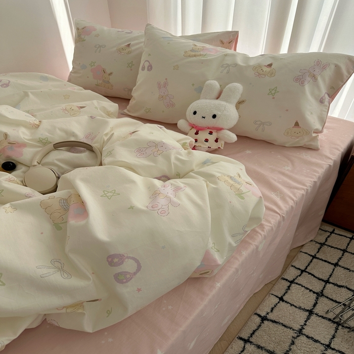 91家纺网 家纺一手货源 找家纺 尺素 2025新款全棉卡通可爱儿童四件套纯棉活性A类被套学生宿舍三件套1.8床笠双人床单 甜豆星球
