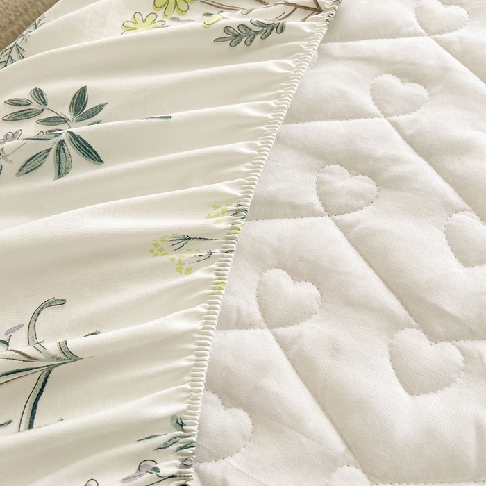 91家纺网 家纺一手货源 找家纺 宜凡家纺 2025新款糯糯棉全夹棉床笠式床裙三件套 花季浅吟