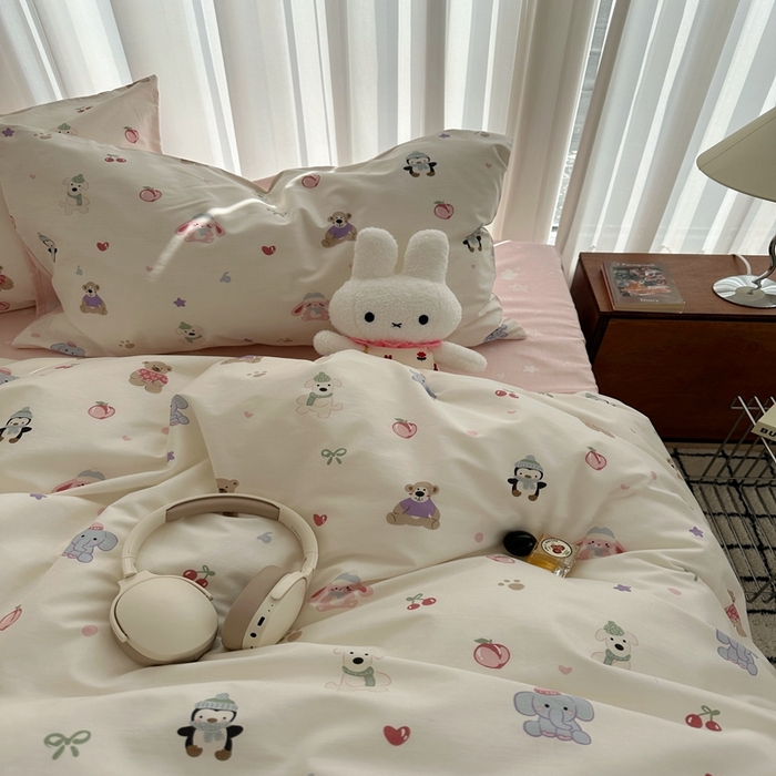 91家纺网 家纺一手货源 找家纺 尺素 2025新款全棉卡通可爱儿童四件套纯棉活性A类被套学生宿舍三件套1.8床笠双人床单 软萌派