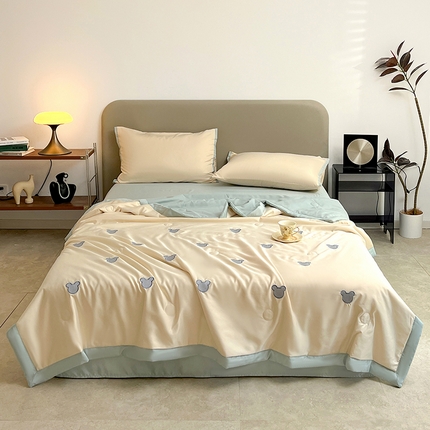 妖妖家纺 2025春夏新款水洗冰丝绣花夏被夏凉被空调被四件套 无脸熊