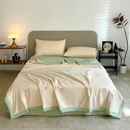 妖妖家纺 2025春夏新款水洗冰丝绣花夏被夏凉被空调被四件套 蝴蝶情节