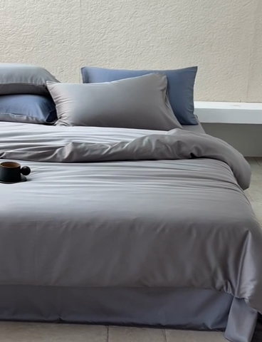 91家纺网 家纺一手货源 找家纺 咏绒家纺工厂店 2025新款60支奥地利兰精天丝纯色天丝棉四件套 典雅灰（大理石灰）