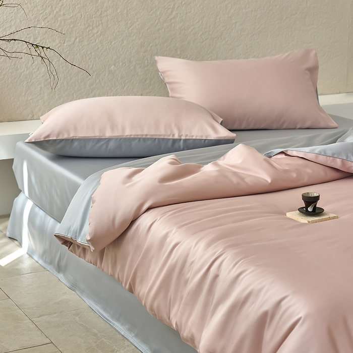 91家纺网 家纺一手货源 找家纺 咏绒家纺工厂店 2025新款60支奥地利兰精天丝纯色天丝棉四件套 藕合（脏脏粉-朦胧灰）