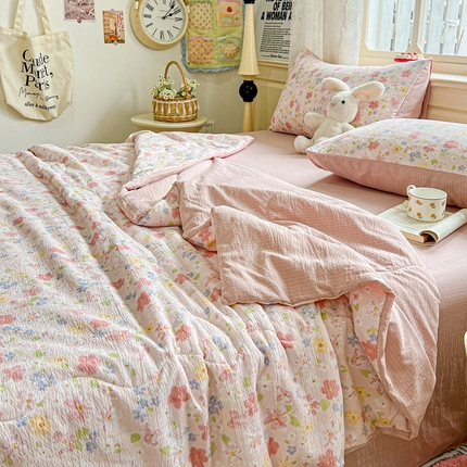 91家纺网 家纺一手货源 找家纺 （总）一比一家纺 2025新款云感皱皱纱简单款夏被夏凉被空调被四件套