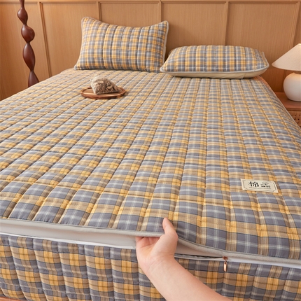 伊人坊2025新款全棉色织水洗棉六面全包床笠床垫保护套无印风 夹棉床围-黄调格