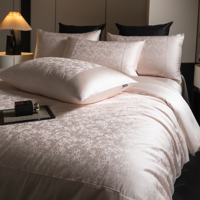 91家纺网 家纺一手货源 找家纺 安莱生活2025新款天丝棉拼接暗合工艺四件套-邂逅系列 澜汐