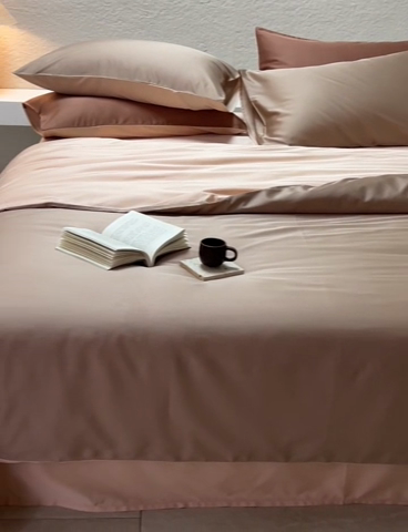 91家纺网 家纺一手货源 找家纺 咏绒家纺工厂店 2025新款60支奥地利兰精天丝纯色天丝棉四件套 露褐（枯木棕-小麦色）