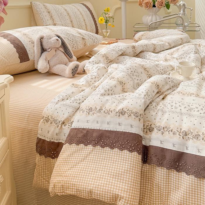 91家纺网 家纺一手货源 找家纺 安莱生活2025新款全棉纯棉小碎花刺绣花边款夏被夏凉被空调被 沁伊