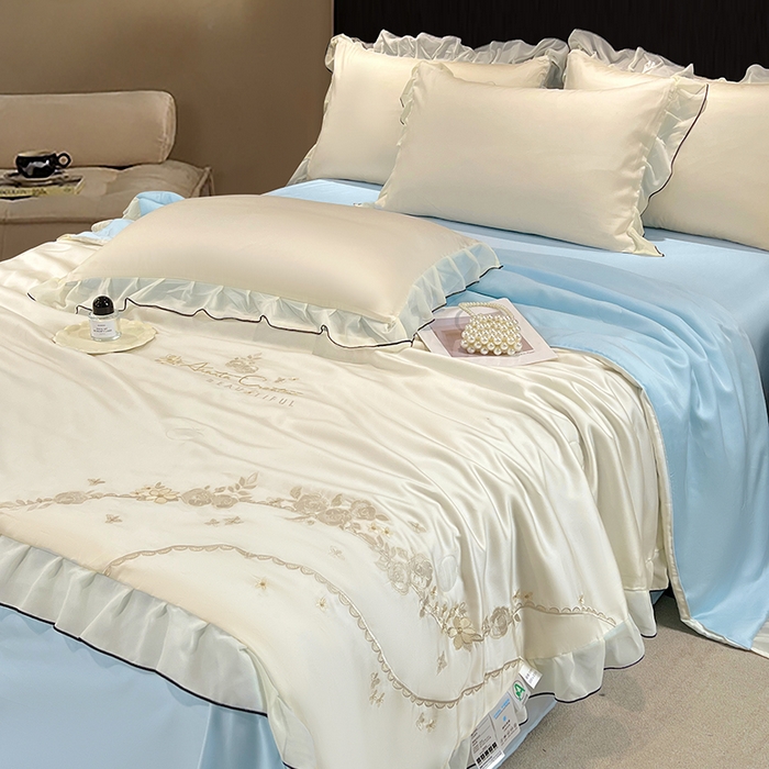 91家纺网 家纺一手货源 找家纺 梦舒羽 2025新款刺绣水洗真丝花边夏被四件套宿舍夏凉被床单枕套三件套-花韵花边款 花韵-蓝（花边款）