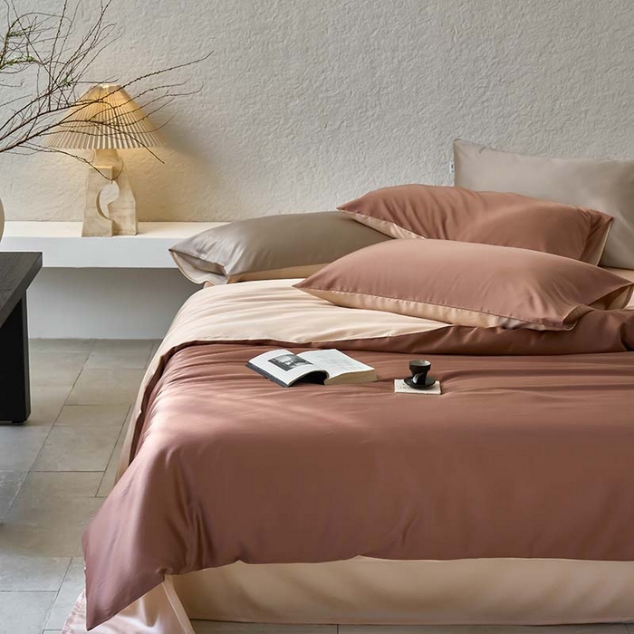 91家纺网 家纺一手货源 找家纺 咏绒家纺工厂店 2025新款60支奥地利兰精天丝纯色天丝棉四件套 古铜（红棕-风衣米）