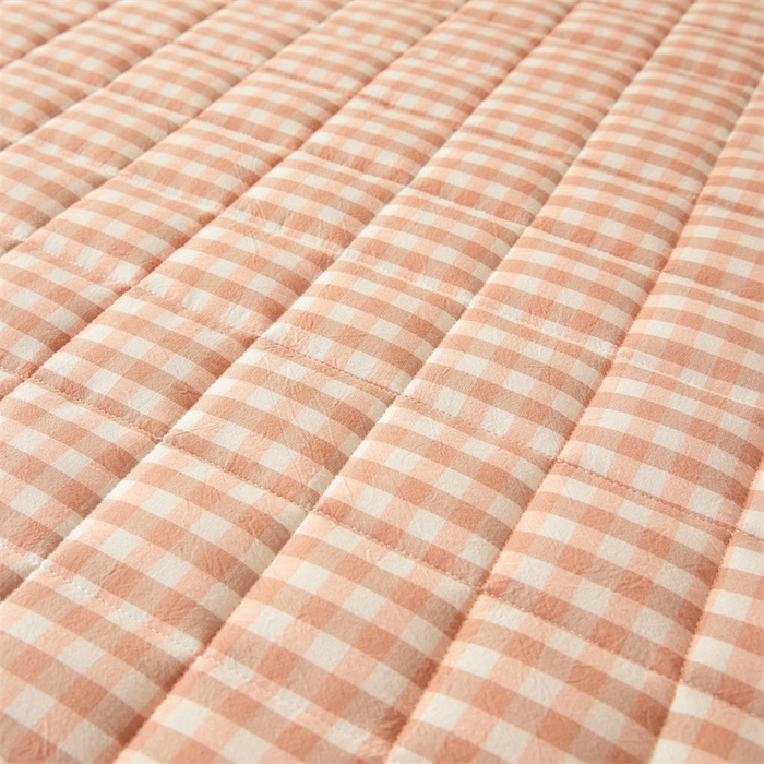 91家纺网 家纺一手货源 找家纺 伊人坊2025新款全棉色织水洗棉六面全包床笠床垫保护套无印风 夹棉床围-粉小格