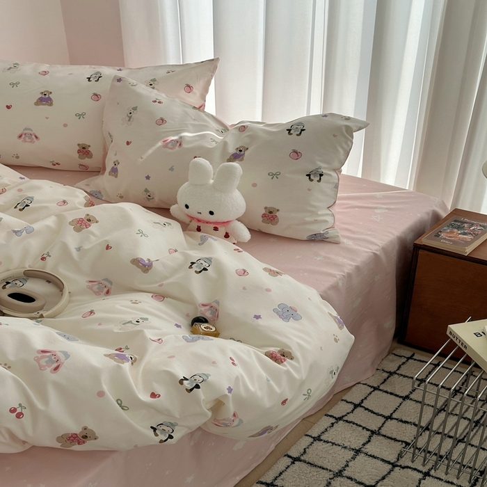 91家纺网 家纺一手货源 找家纺 尺素 2025新款全棉卡通可爱儿童四件套纯棉活性A类被套学生宿舍三件套1.8床笠双人床单 软萌派