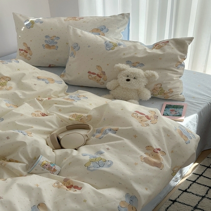 91家纺网 家纺一手货源 找家纺 尺素 2025新款全棉卡通可爱儿童四件套纯棉活性A类被套学生宿舍三件套1.8床笠双人床单 米团兔