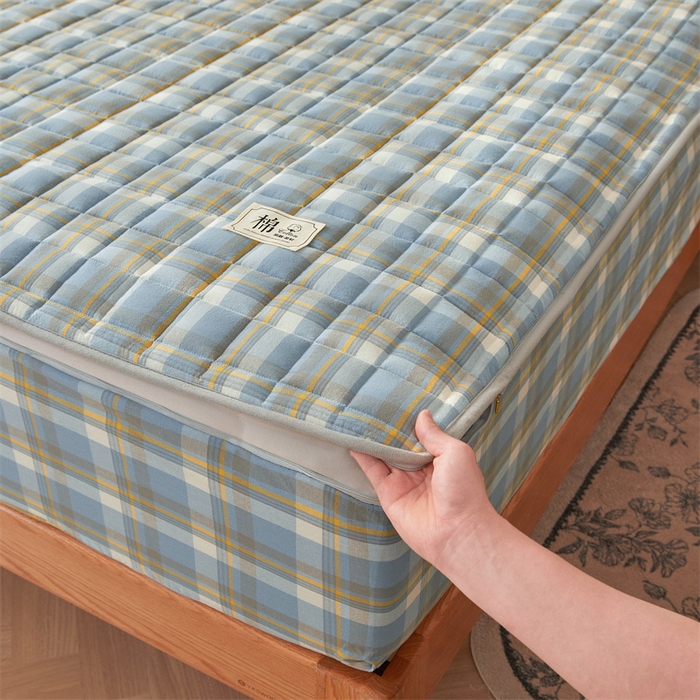 91家纺网 家纺一手货源 找家纺 伊人坊2025新款全棉色织水洗棉六面全包床笠床垫保护套无印风 单层床围-简兮蓝