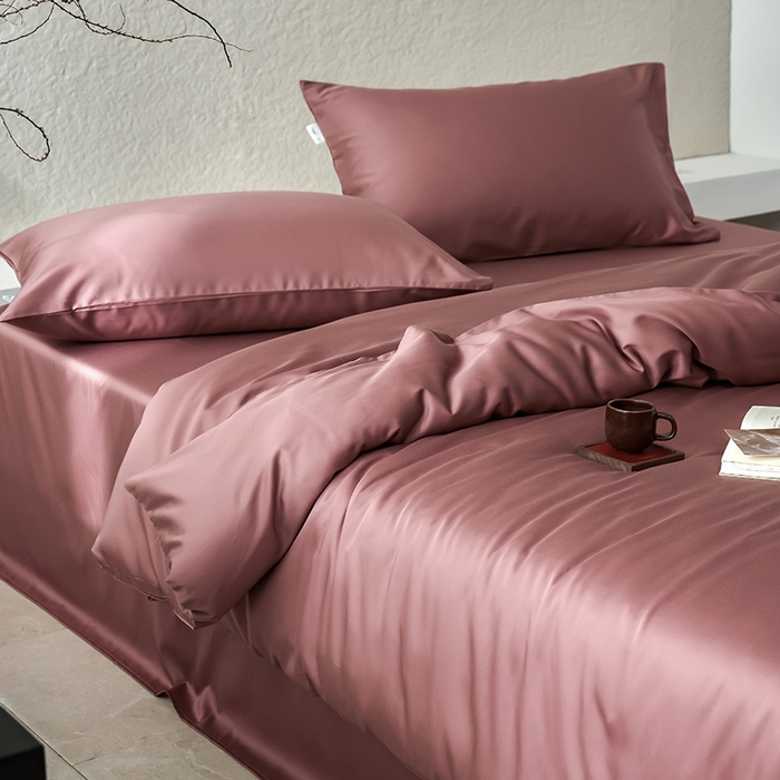 91家纺网 家纺一手货源 找家纺 咏绒家纺工厂店 2025新款60支奥地利兰精天丝纯色天丝棉四件套 覆盆子（芋泥豆沙）