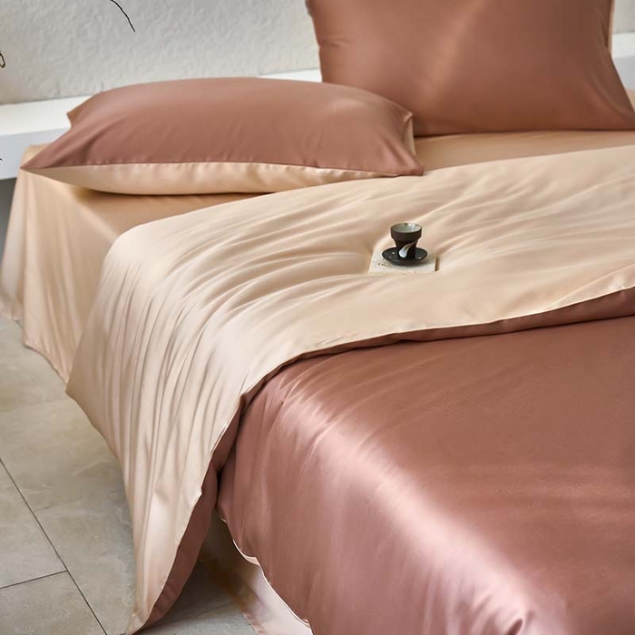 91家纺网 家纺一手货源 找家纺 咏绒家纺工厂店 2025新款60支奥地利兰精天丝纯色天丝棉四件套 古铜（红棕-风衣米）