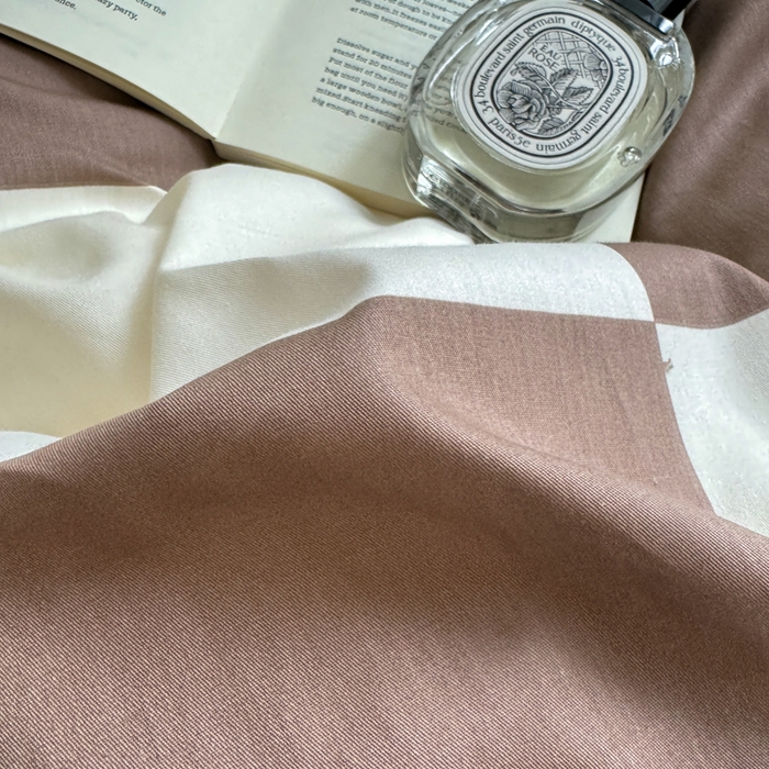 91家纺网 家纺一手货源 找家纺 吉象 2025新款大眼睛毛巾绣四件套 大眼睛-摩卡