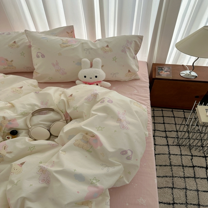 91家纺网 家纺一手货源 找家纺 尺素 2025新款全棉卡通可爱儿童四件套纯棉活性A类被套学生宿舍三件套1.8床笠双人床单 甜豆星球