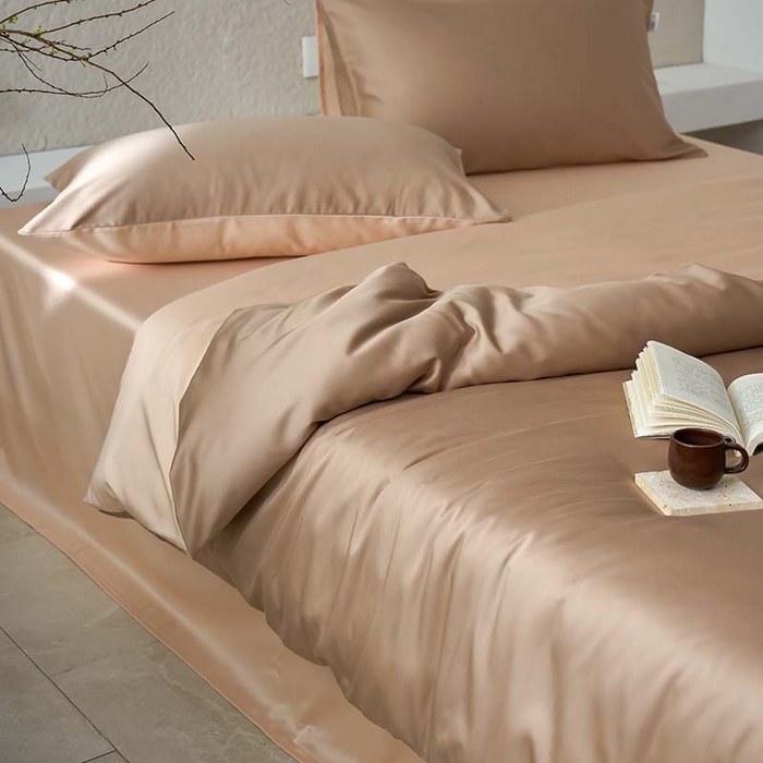 91家纺网 家纺一手货源 找家纺 咏绒家纺工厂店 2025新款60支奥地利兰精天丝纯色天丝棉四件套 茶棕（淡雅米-风衣米）