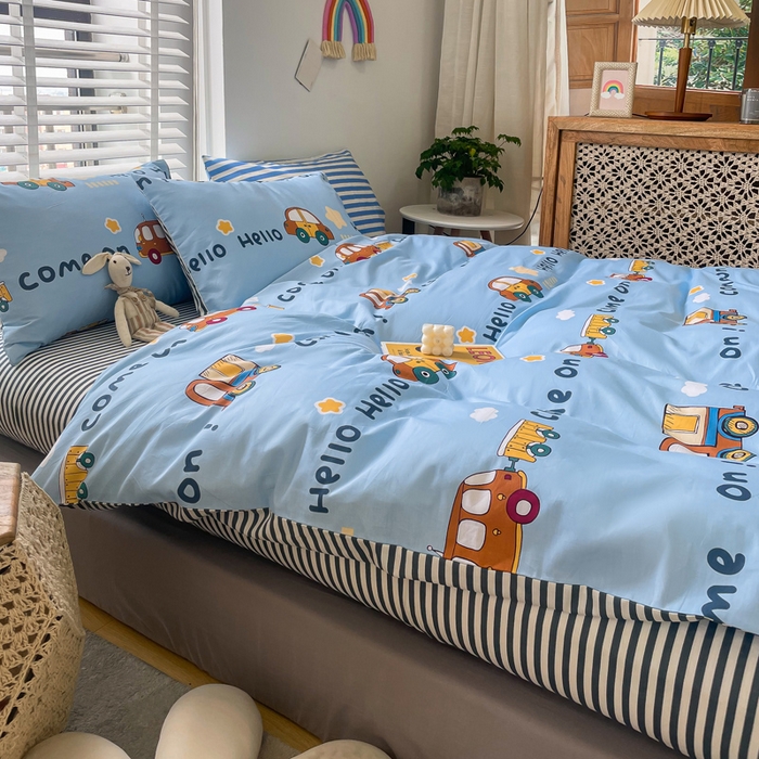 91家纺网 家纺一手货源 找家纺 吉象家纺13070全棉四件套纯棉四件套直播小清新男孩女宝宝巴士