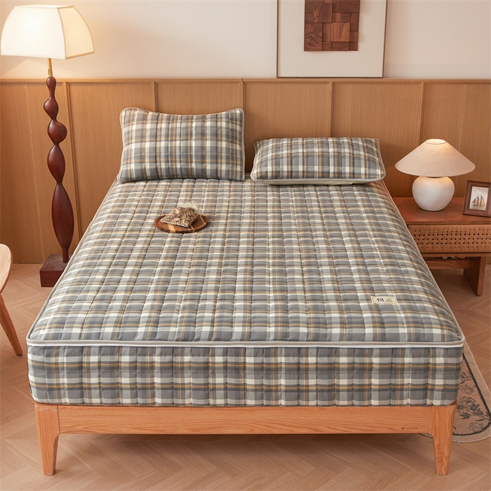 91家纺网 家纺一手货源 找家纺 伊人坊2025新款全棉色织水洗棉六面全包床笠床垫保护套无印风 夹棉床围-诺卡格