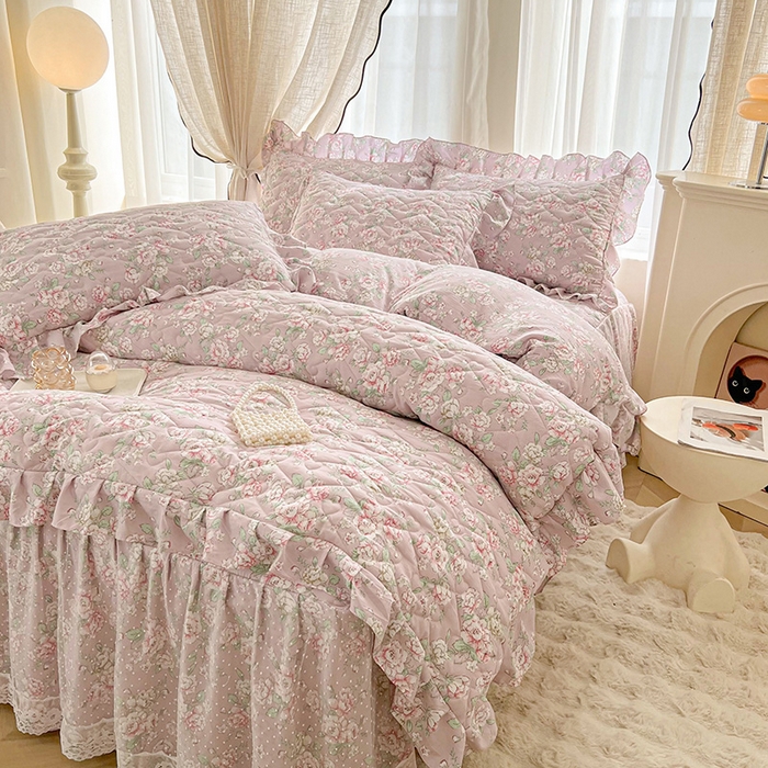 91家纺网 家纺一手货源 找家纺 宜凡家纺 2025新款糯糯棉全夹棉床笠式床裙四件套 柏林梦境