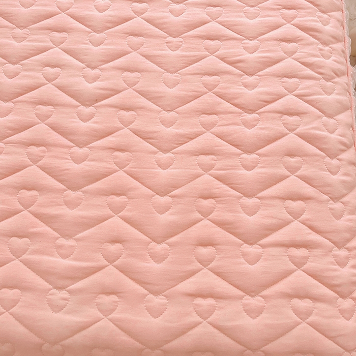 91家纺网 家纺一手货源 找家纺 宜凡家纺 2025新款糯糯棉全夹棉床笠式床裙三件套 春日粉