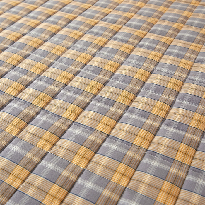 91家纺网 家纺一手货源 找家纺 伊人坊2025新款全棉色织水洗棉六面全包床笠床垫保护套无印风 夹棉床围-黄调格