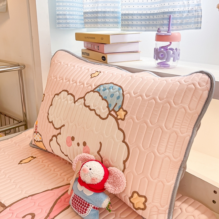 91家纺网 家纺一手货源 找家纺 川悦生活 2025新款大阪宿舍凉感丝凉席 晚安夏洛