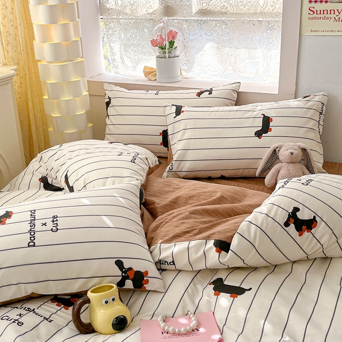 91家纺网 家纺一手货源 找家纺 吉象家纺13070全棉四件套纯棉四件套直播小清新男孩女腊肠犬