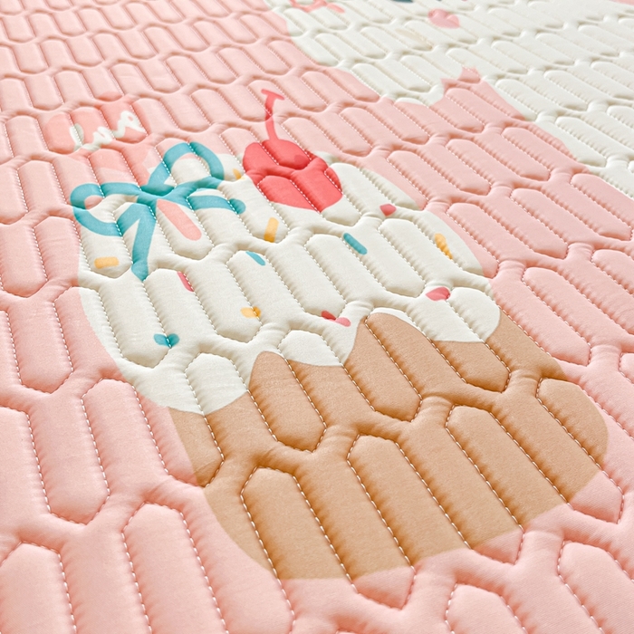 91家纺网 家纺一手货源 找家纺 川悦生活 2025新款大阪宿舍凉感丝凉席 莫妮恰