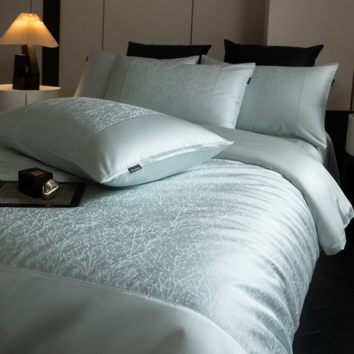 91家纺网 家纺一手货源 找家纺 安莱生活2025新款天丝棉拼接暗合工艺四件套-邂逅系列 俪枝