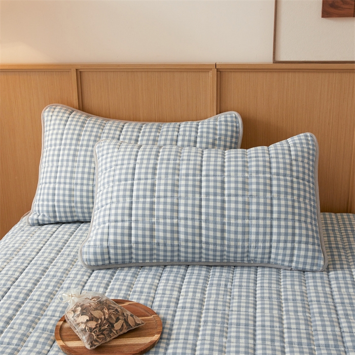 91家纺网 家纺一手货源 找家纺 伊人坊2025新款全棉色织水洗棉六面全包床笠床垫保护套无印风 单层床围-蓝小格