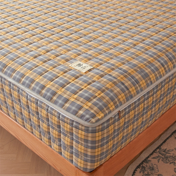 91家纺网 家纺一手货源 找家纺 伊人坊2025新款全棉色织水洗棉六面全包床笠床垫保护套无印风 夹棉床围-黄调格