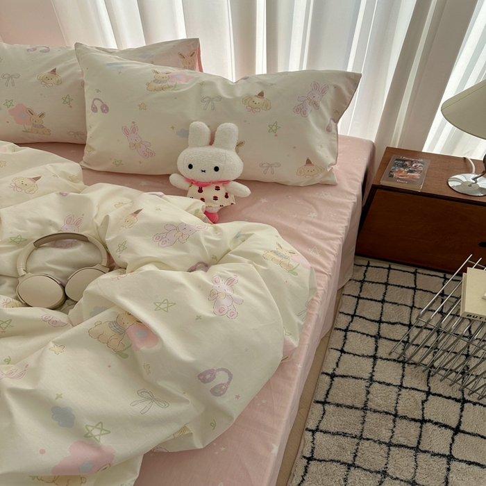 91家纺网 家纺一手货源 找家纺 尺素 2025新款全棉卡通可爱儿童四件套纯棉活性A类被套学生宿舍三件套1.8床笠双人床单 甜豆星球