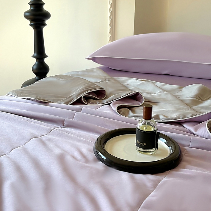 91家纺网 家纺一手货源 找家纺 百寐 2025新款60S兰精天丝夏被系列 芝兰紫+碳灰