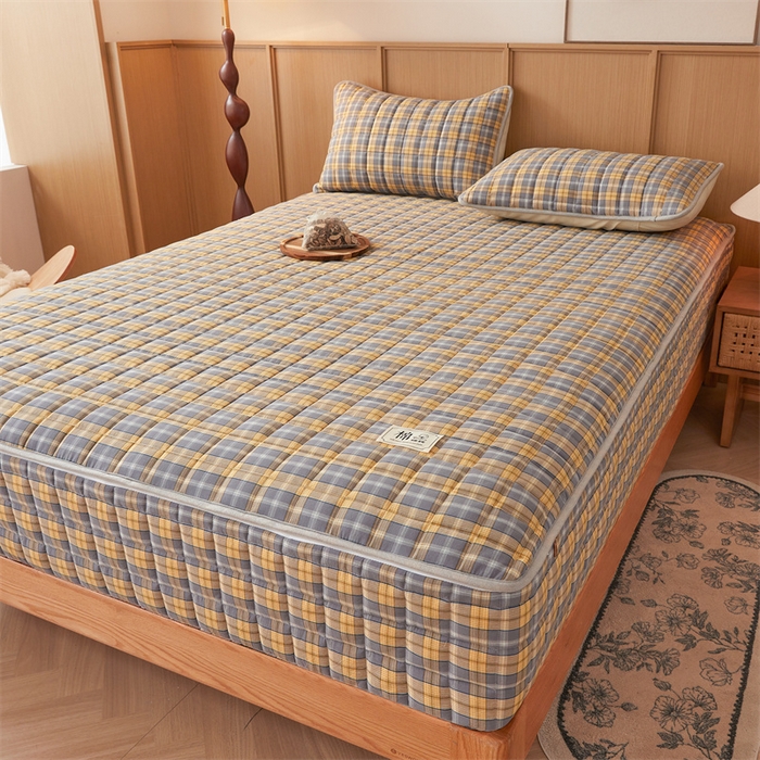 91家纺网 家纺一手货源 找家纺 伊人坊2025新款全棉色织水洗棉六面全包床笠床垫保护套无印风 夹棉床围-黄调格